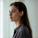 Porträt von Anna Schmidt, Gründerin und Leitende Astrologin bei Himmels Echo.